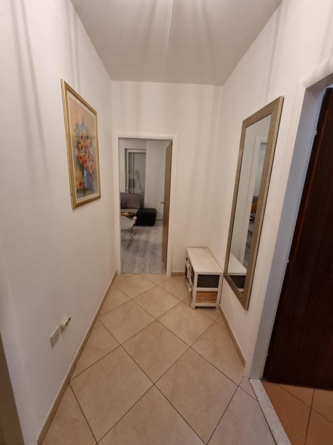 Appartamento Apartman Dana Spalato Esterno foto